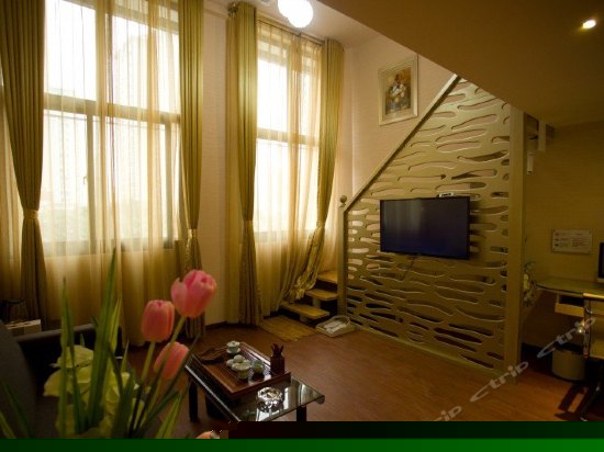 豪华复式大床房