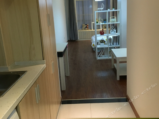 梦幻涟漪湖景房