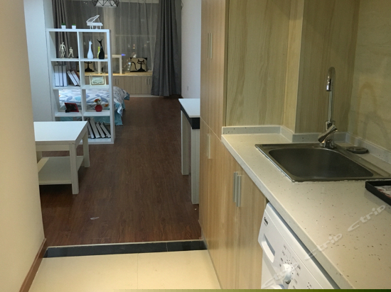 夜的旋律街景房