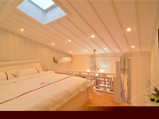 香石竹(奢华大床房)