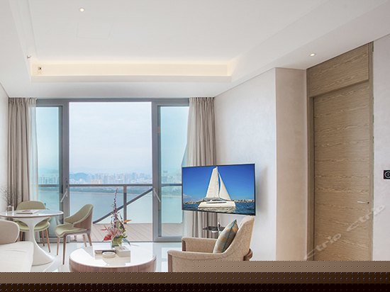 至尊海景一房一厅套房