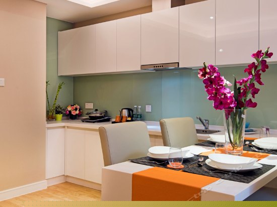 湖景双卧大床套房公寓