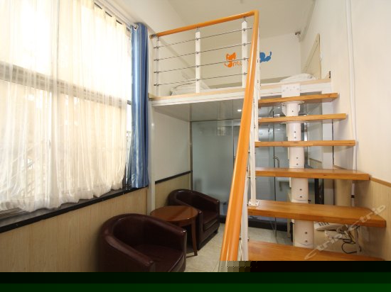 复式大床房(无窗)