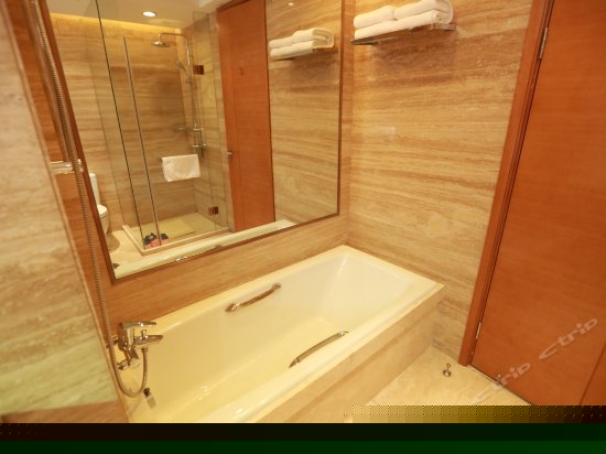 欧式豪华大床房