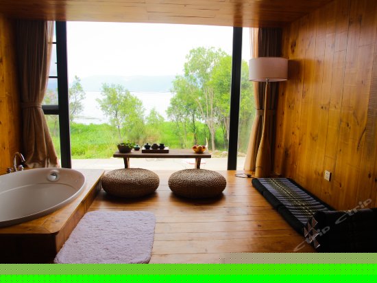 蜜月海景大床房