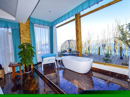 私享海景星空浴缸大床房-斗亚兰