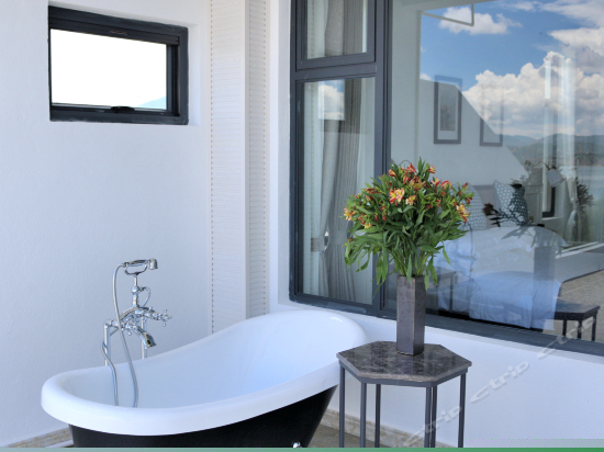 豪华海景山景超大露台大床房