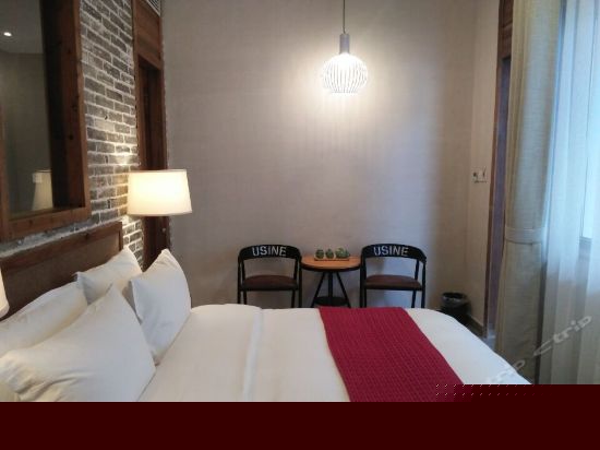 清溪庭院大床房