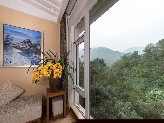 8号楼标准双床间