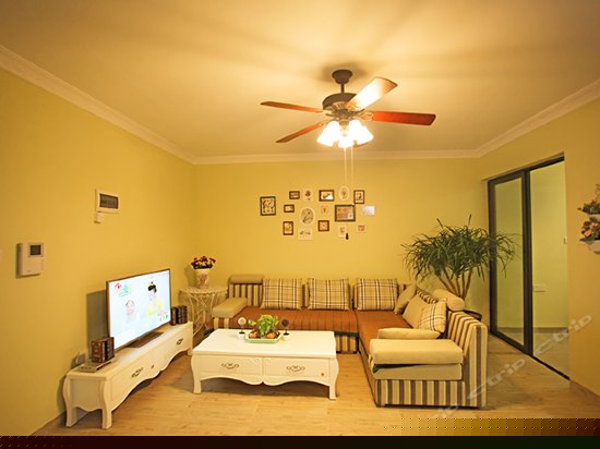 豪华市景两房两厅精装套房