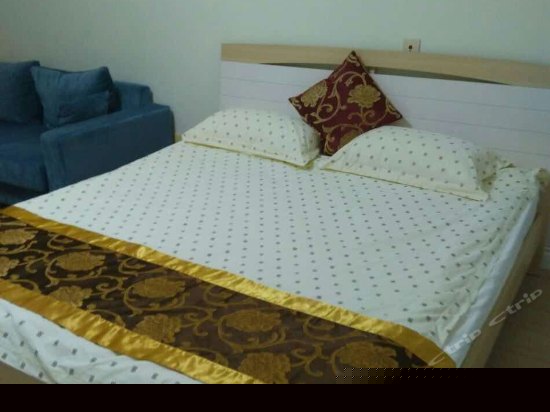 精致园景大床套房