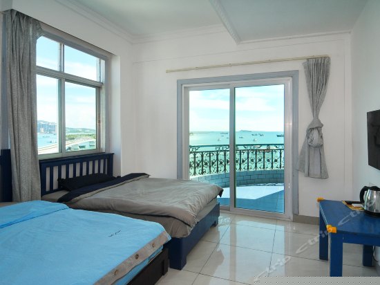 独立大海景阳台双床间