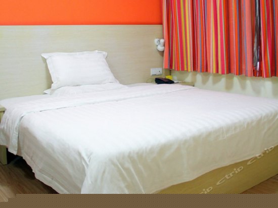 商务大床房(无窗)