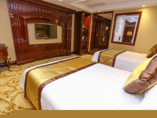 高级双床房（无窗）