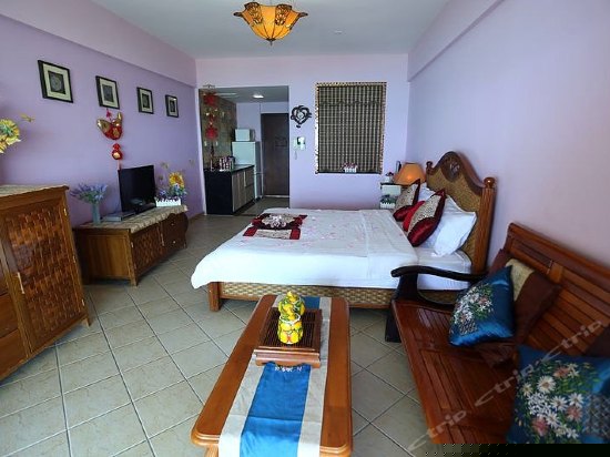 电脑海景大床房