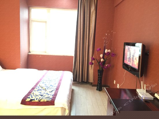 商务豪华大床房