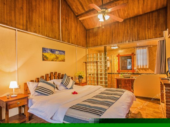 红尘梦豪华大床房