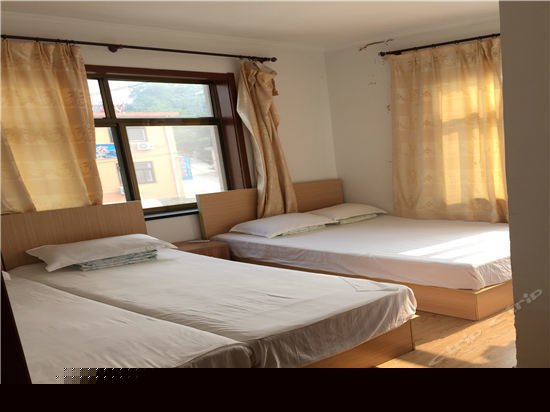 大家庭间（床位房）