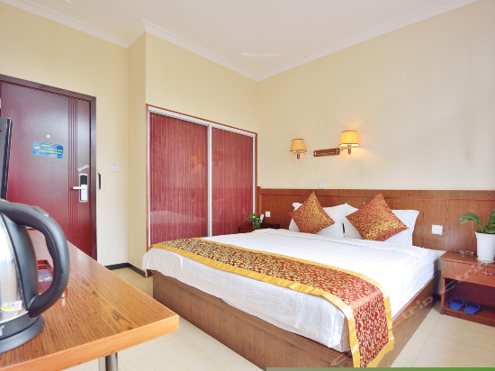 庭阁豪华大床房