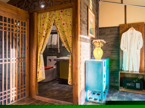 青城观景大床房