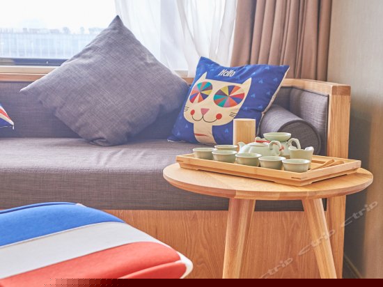 西子景象大床房