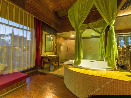 雪山观景双床小套房