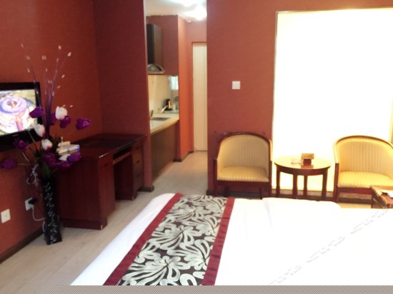 商务豪华大床房