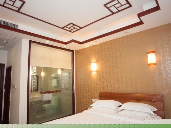 标准单人房（无窗）