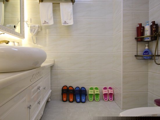 豪华宫廷家庭房