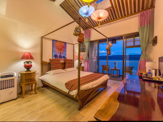 尘外·180°海景穹顶大床房