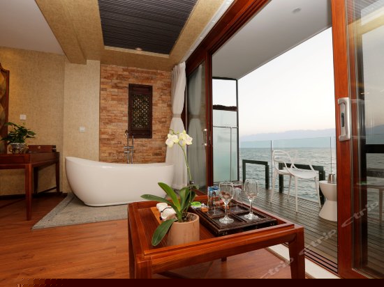 亲水海景双床房