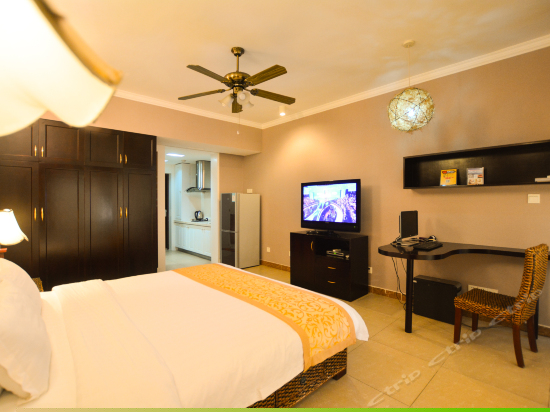 高级海景电脑大床房