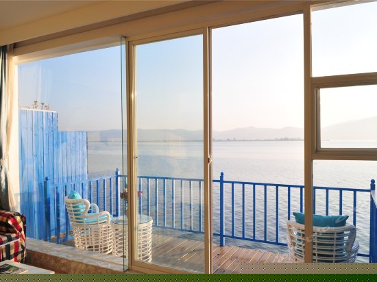 独立露台海景大床房