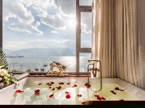 观沧海原创海景套房