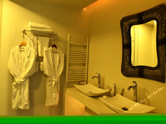 地中海星空大床房308号房