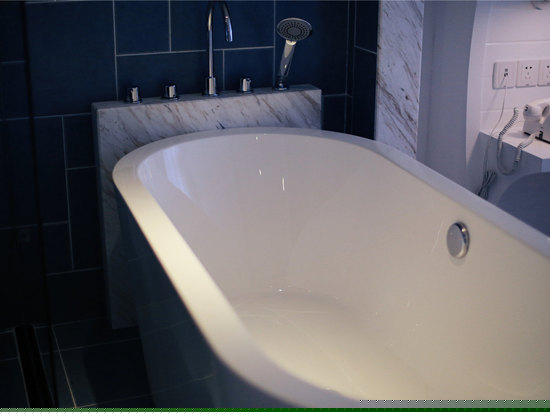 11- CYBORG-电子人