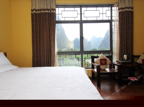 豪华观景大床房