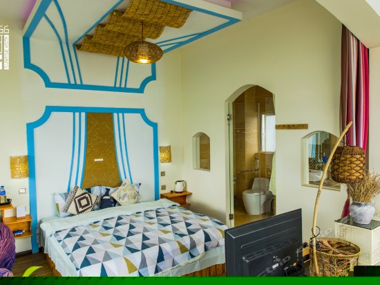 三楼星空海景大床房