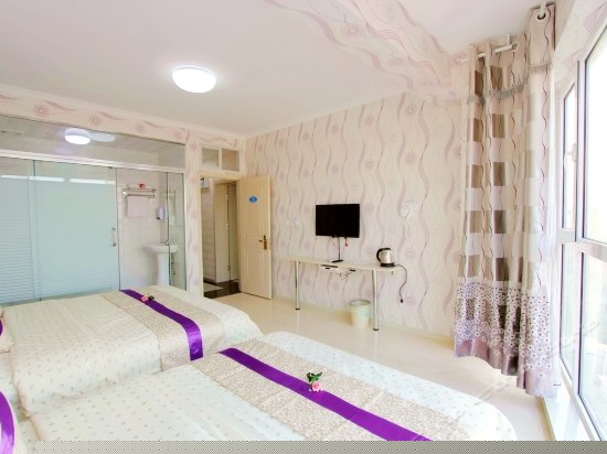 豪华海景家庭房