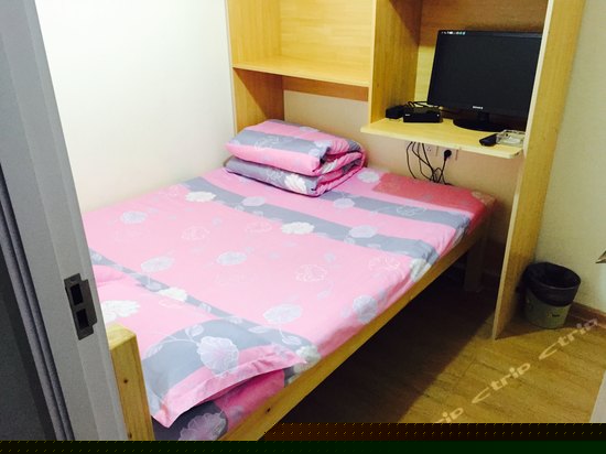 普通大床房（无窗）