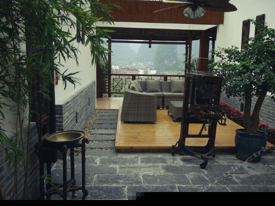 阳光庭院观景套房