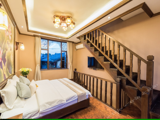 兰芯主题空中花园复式大床房