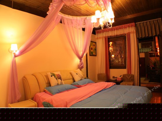 一楼欧式大床房