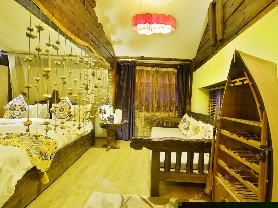 豪华蜜月套房（胜利幢）