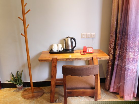 豪华江景大床房