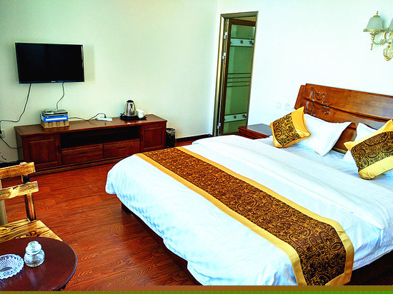 豪华观海大床房