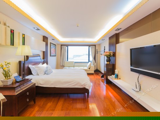 景观高级大床房