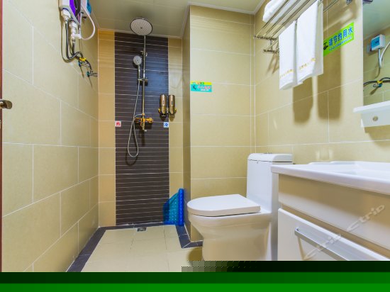 豪华江景大床房