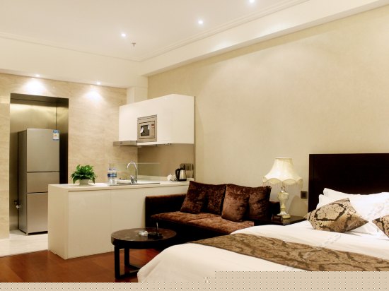 高端精品大床房