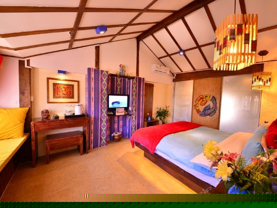 纳西明清大床房